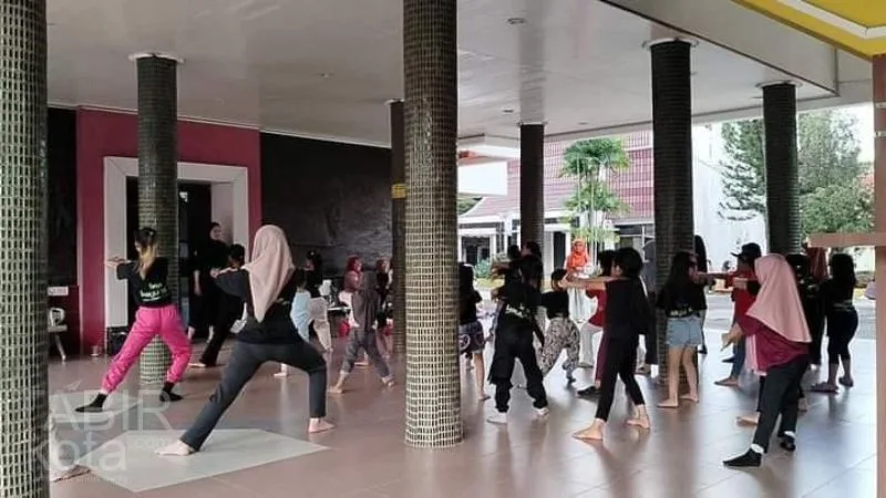 Lestarikan Budaya, Museum Lambung Mangkurat Gelar Belajar Bersama Tari Tradisional