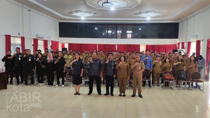 Bawaslu Barsel Gelar Rapat Koordinasi Penanganan Pelanggaran Pilkada dan Deklarasi Netralitas Pambakal