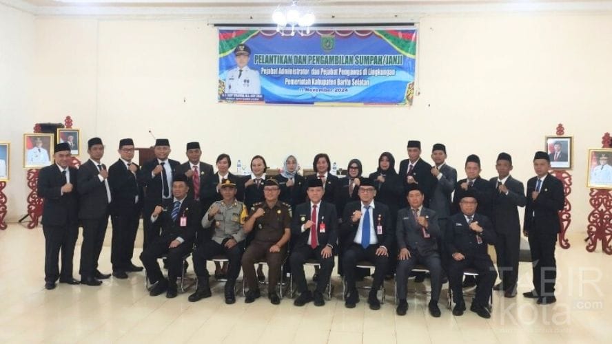 Pj Bupati Barsel Lantik Pejabat Administrator dan Pengawas