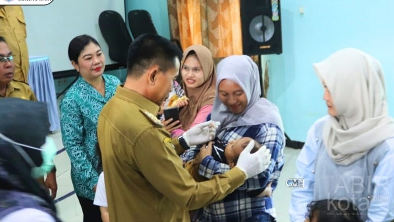 Antisipasi KLB Polio, Pj Bupati Mura Luncurkan Pekan Imunisasi Nasional