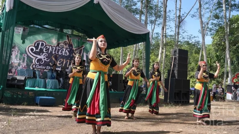 Promosikan Obyek Wisata Maranting, Pemkab Balangan Gelar Pentas Seni dan Festival Ekraf