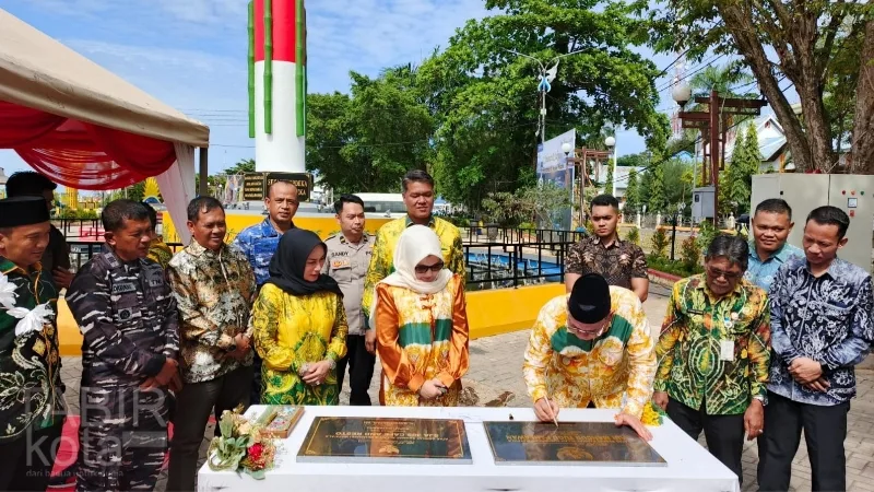 Resmikan Air Mancur Tugu Perjuangan dan SJA 309 Cafe and Resto, Bupati Kotabaru Harap Tingkatkan Daya Tarik Wisata