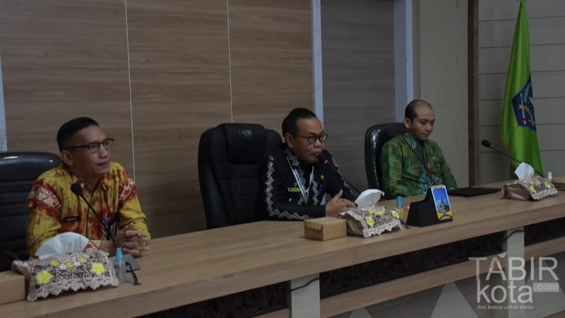 Sekda HSS Buka Pelatihan Petugas Verifikasi Data Lapangan DTSEN 2025