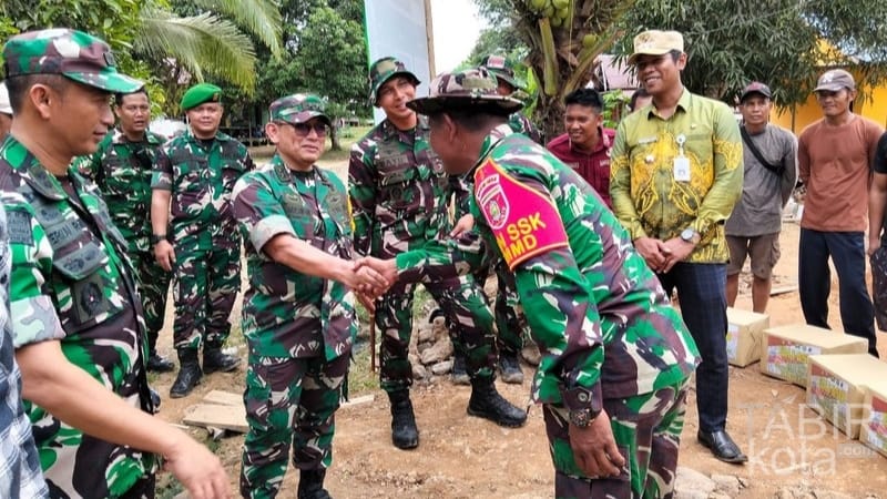 Tim Wasev dari Itjenad Tinjau Pelaksanaan TMMD ke-123 Kotabaru