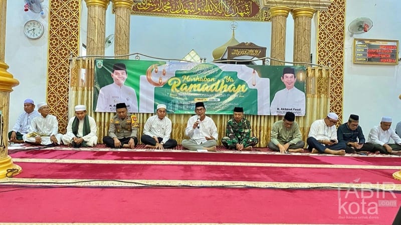 Awali Safari Ramadan di Batu Mandi, Wakil Bupati Balangan Ajak Masyarakat Perkuat Ibadah dan Silaturahmi