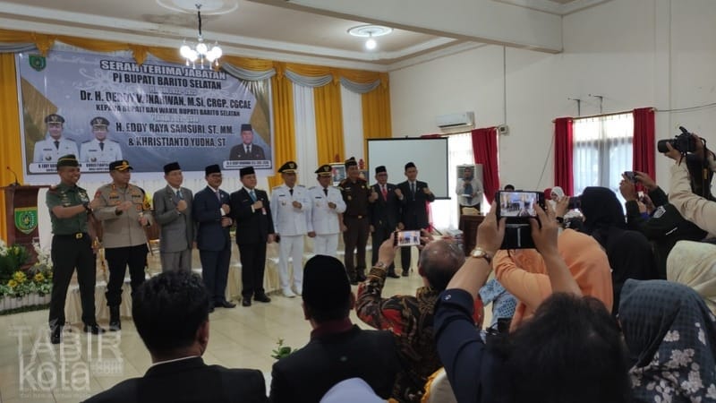 Usai Sertijab, Bupati dan Wabub Barsel Resmi Menjabat Kepala Daerah