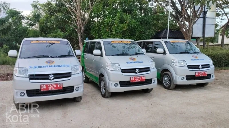 Wujudkan Sistem Transfortasi Berkelanjutan, Pemkab Balangan Operasikan Mobil Angkutan Umum Masyarakat Gratis