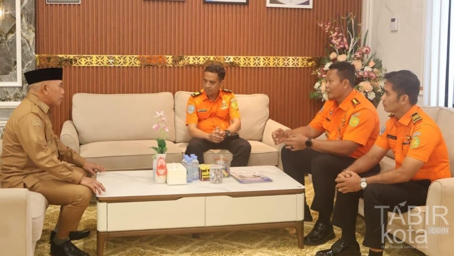 Sambut Kunjungan Basarnas Kalsel, Bupati Kotabaru Harap Sinergi Terus Terjalin Erat