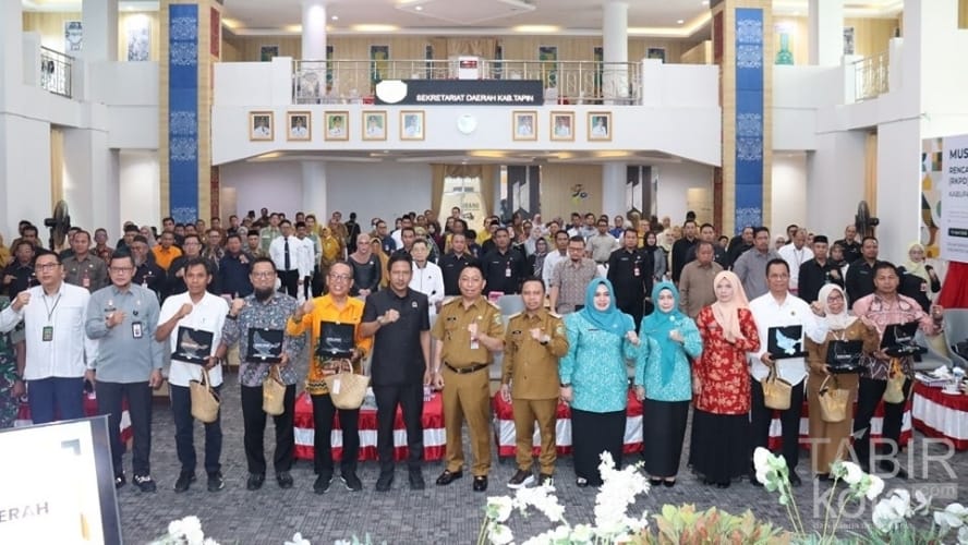 Buka Musrenbang RKPD 2025, Bupati Tapin Dorong SKPD Internalisasi Program Prioritas