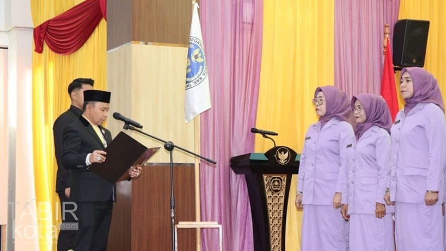 Lantik Pengurus GOW, Bupati Tapin Harap Menjadi Mitra Strategis Pemerintah Daerah