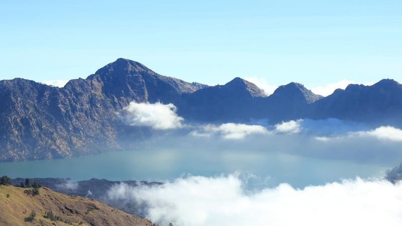 Pendaki Brasil Jatuh di Rinjani, Anggota DPR RI: Standar Keselamatan Harus Dievaluasi Total