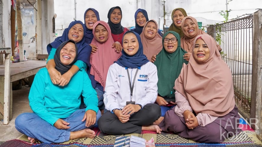 Dukung Pemberdayaan Perempuan Prasejahtera, PT PNM Terbitkan Orange Bonds Pertama