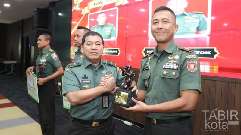 Kodim 1002/HST Raih Tiga Penghargaan TMMD ke-124