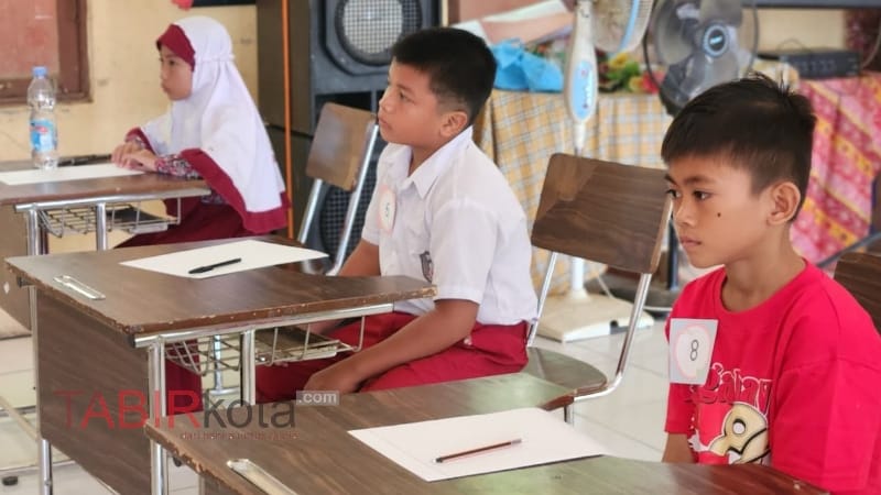 Peserta FTBI di Hantakan HST Gunakan Ragam Dialek Banjar Pegunungan Meratus