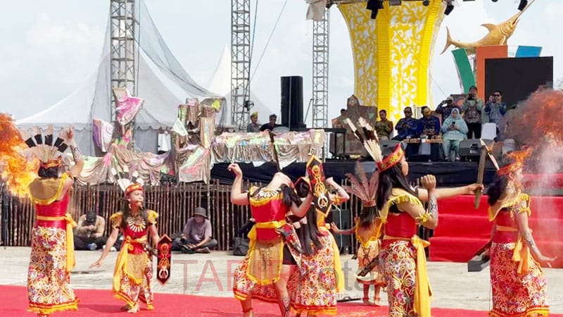 Festival Budaya Saijaan ke-11, Pemkab Kotabaru Gelar Pawai dan Atraksi Seni Budaya