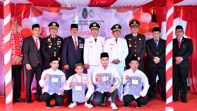 Peringatan HUT ke-80 RI, Bupati Barsel Serahkan Remisi di Rutan Kelas IIB Buntok