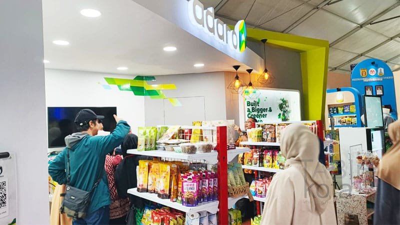 Komitmen Bina UMKM, Adaro Fasilitasi “Adaro Spectapreneur” Naik Kelas di Kalsel Expo 2025