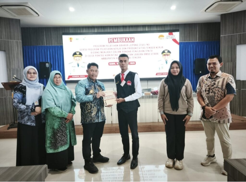 Bupati HST Buka Pelatihan Bahasa Jepang dan Keterampilan Menjahit
