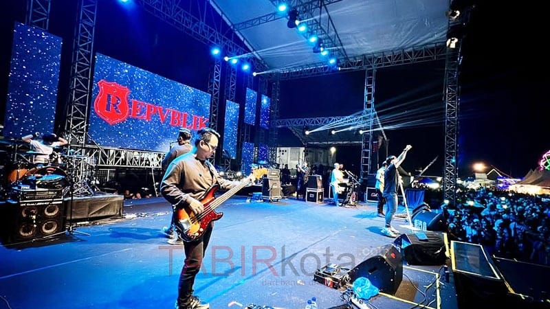 Tampil Memukau, Repvblik dan Charlie Van Houten Tutup Barsel Expo 2025
