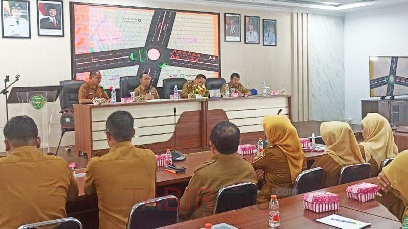 Pimpin Rapat Persiapan Harjad ke-60 Kabupaten, Bupati Tapin Harap Perayaan Milik Bersama