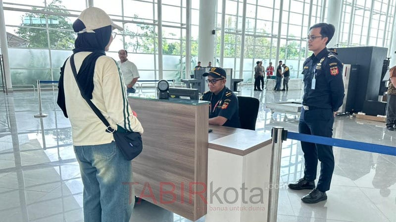 Jelang Penerbangan Banjarmasin-Kuala Lumpur, Bandara Internasional Syamsudin Noor Gelar Simulasi