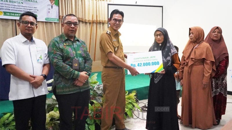 Hadiri Sosialisasi dan Bimtek BPJS Ketenagakerjaan, Wakil Bupati Balangan Komitmen Dorong Perlindungan Pekerja Rentan