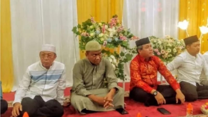 Kepala BPKAD Barsel Sambut Kedatangan Jemaah Haji
