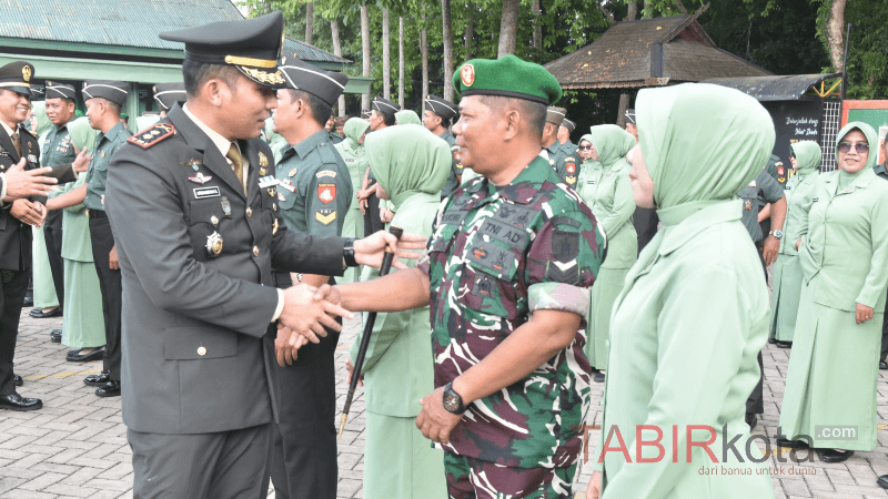 33 Prajurit Kodim 1002/HST Naik Pangkat