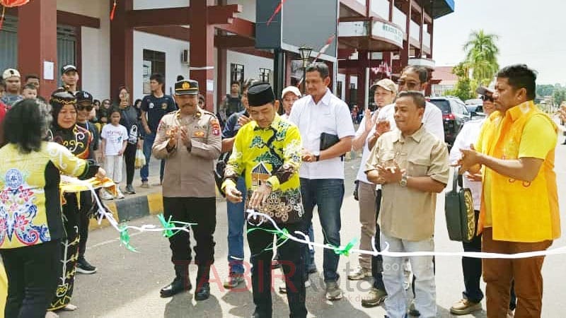 Buka Adaro Spectapreneur 2025, Wabup Barsel Komitmen Dukung Pengembangan UMKM