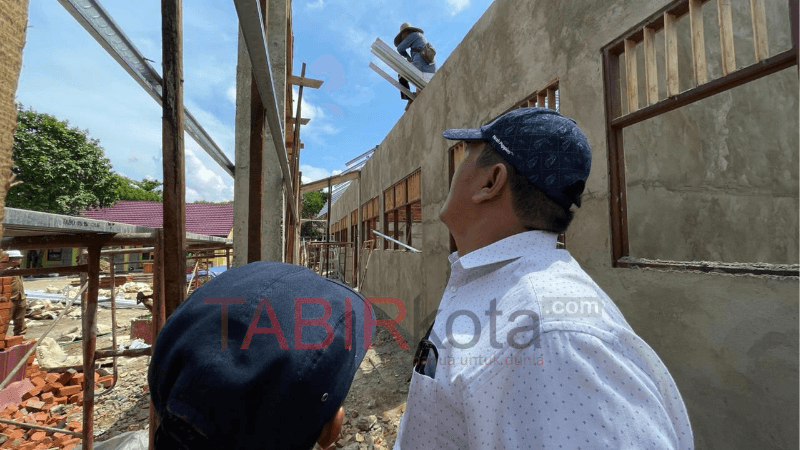 Monev Revitalisasi Satuan Pendidikan, Kejari HST Berikan Catatan Progress Pekerjaan