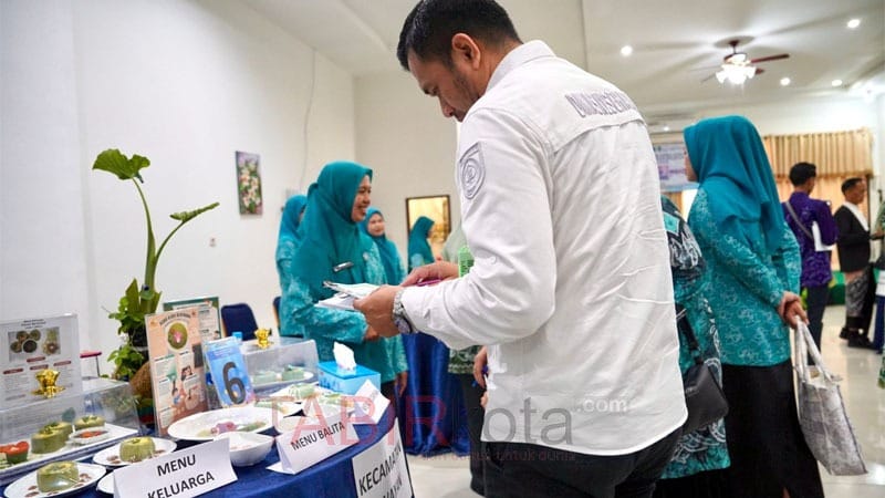 Tingkatkan Konsumsi Ikan dan Cegah Stunting, TP PKK bersama DKP3 Balangan Gelar LMSI Tingkat Kabupaten 2025