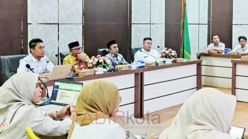 Pimpin Rakor Penanganan Stunting, Bupati Tabalong Minta Perangkat Daerah dan Pambakal Jadi Orang Tua Asuh