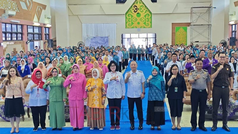 Hadiri Rakerda TP-PKK, Bupati Barsel Tekankan Penguatan Program dan Sinkronisasi Kebijakan 2025