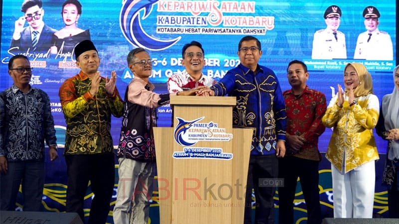 Buka Pameran Kepariwisataan di Banjarbaru, Asisten III Setda Kotabaru Harap Branding Pariwisata Daerah Semakin Kuat
