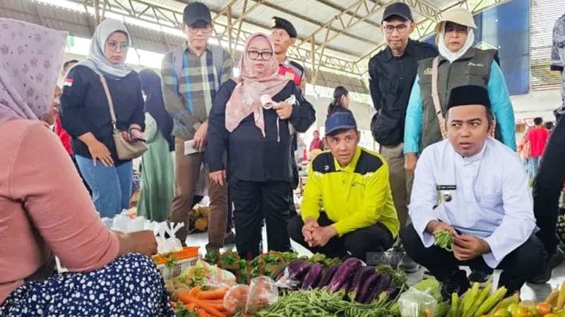 Pastikan Stok dan Harga Bapok Stabil Jelang Ramadan, Wabup Tabalong Bersama TPID Pantau Pasar