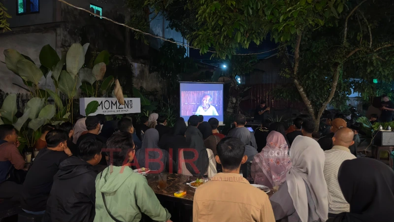 Di Tengah Kisruh Penolakan, Pemuda di HST Nobar Film Dokumenter “Pesta Babi”