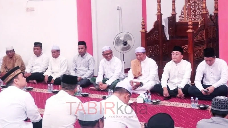 Buka Puasa Bersama di Masjid Cheng Ho, Bupati Tabalong Apresiasi Peran PT Conch Dalam Pembangunan Daerah