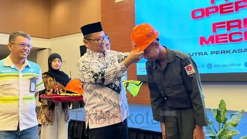 Lepas Peserta Pendidikan FODP dan FMDP, Bupati Tabalong Apresiasi Peran PT PPA Ciptakan Tenaga Terampil