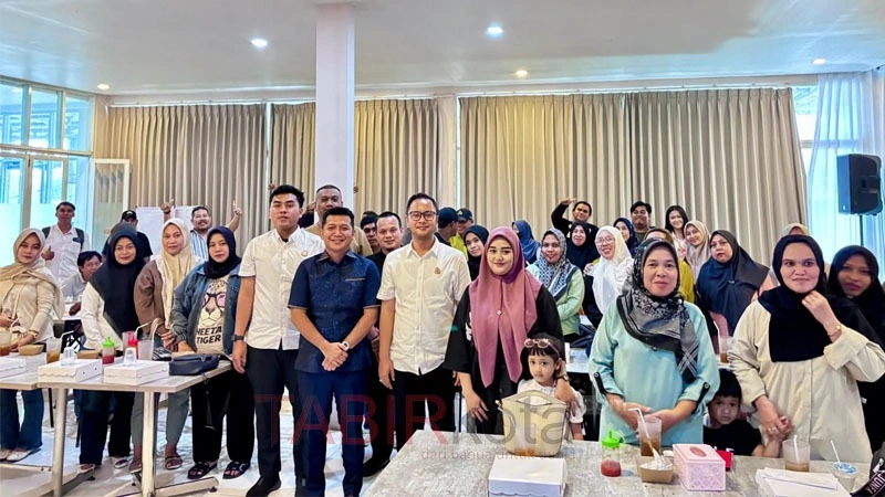 Perkuat Tatanan Sosial, Anggota Komisi I DPRD Kotabaru Bersama Kejari Gelar Sosialisasi Perda Strategis
