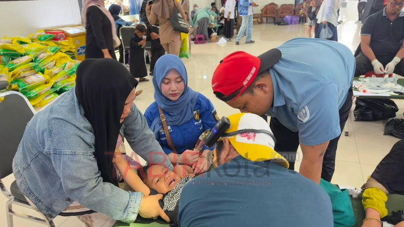 Program Sosial Kemanusiaan PMI dan KNPI, Bupati HST Dorong Penguatan Kepedulian Warga