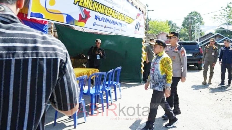 Pastikan Pesta Demokrasi Desa Kondusif, Bupati Tapin Pantau Pilkades Serentak 2026