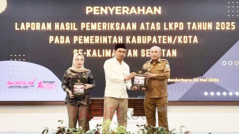 Dampingi Bupati Terima LHP, Ketua DPRD Kotabaru: Momentum Wujudkan Pemerintahan Bersih