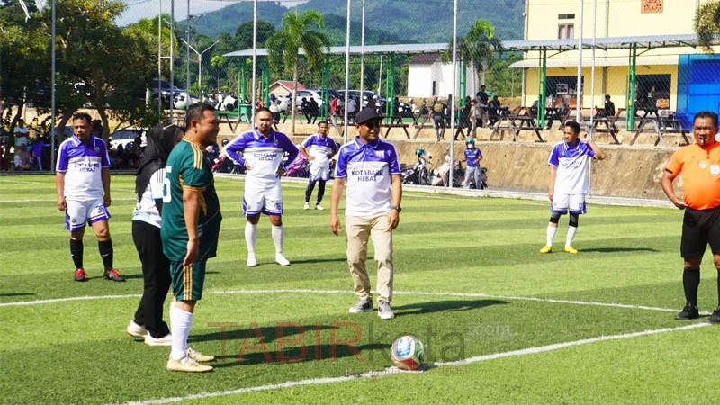 Meriahkan HUT ke-76 Kabupaten, DPRD Kotabaru Gelar Fun Match Mini Soccer