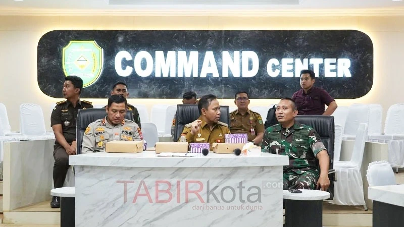 Ikuti Rakor Pengendalian Karhutla, Bupati Tapin Komitmen Perkuat Sinergi Hingga Tingkat Desa