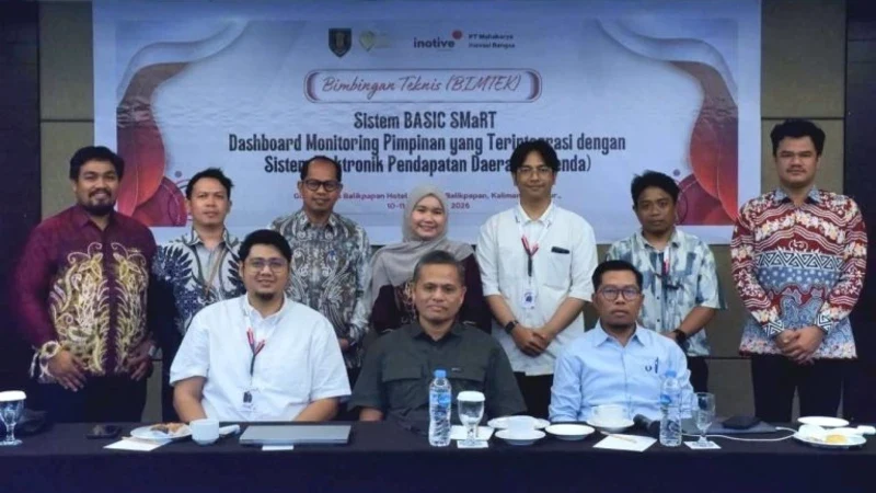 Peluncuran inovasi aksi perubahan Basis Smart sebagai upaya mengurangi tunggakan pajak daerah bagi para wajib pajak (foto: TABIRkota/ist)