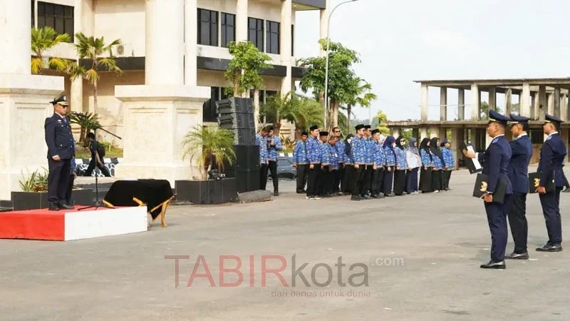 Pimpin Apel Harhubnas dan HKN 2026, Bupati Kotabaru Harap Abdi Negara Jaga Integritas Kerja